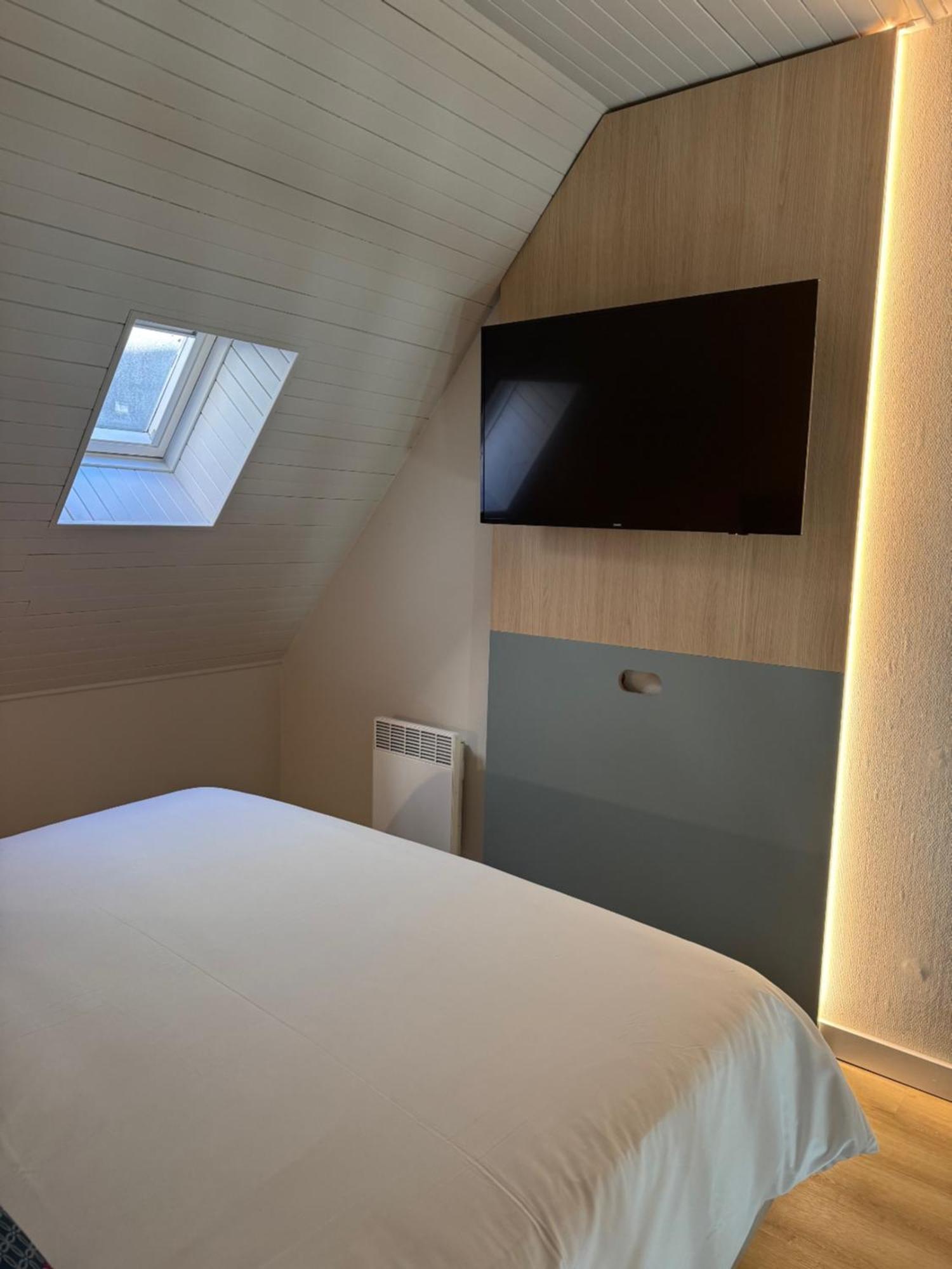 Karaez Hotel - Brithotel Carhaix Kültér fotó